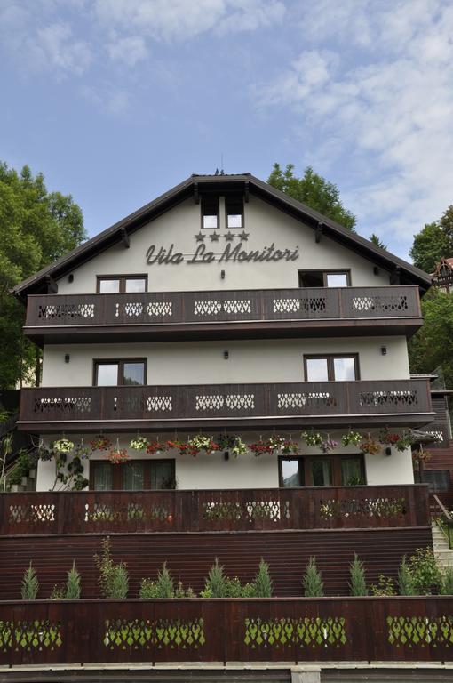 La Monitori Hotel Sinaia Ruang foto