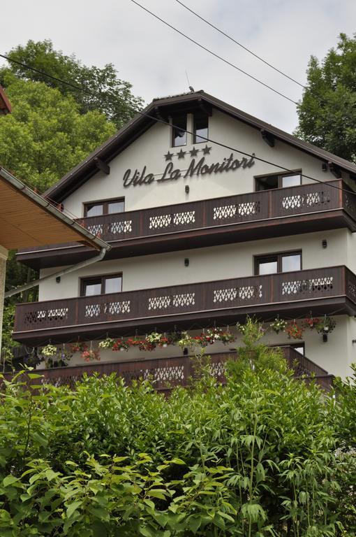 La Monitori Hotel Sinaia Ruang foto