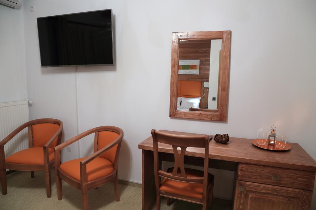La Monitori Hotel Sinaia Bagian luar foto