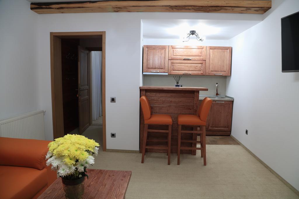 La Monitori Hotel Sinaia Ruang foto